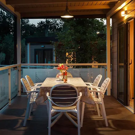 Nice Stacaravan In Vabriga With Wifi Campsite