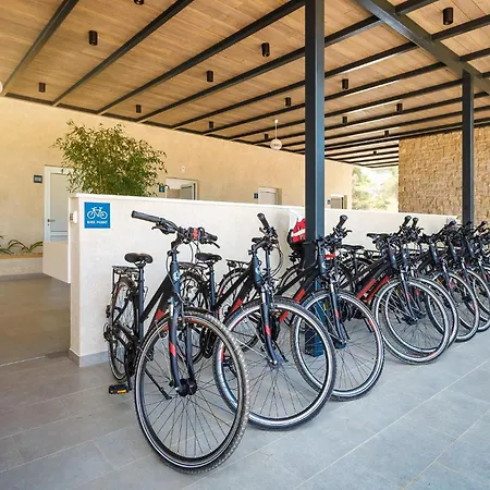 Nice Stacaravan In Vabriga With Wifi Campsite