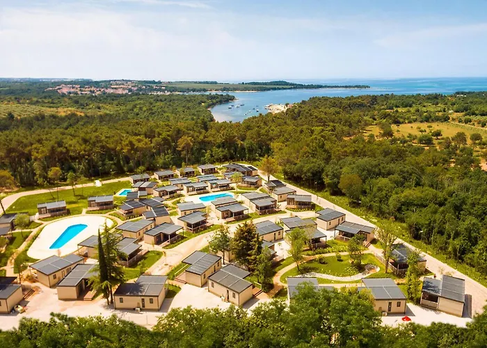 2 Bedroom Awesome Stacaravan In Vabriga Campsite