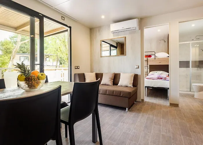 2 Bedroom Awesome Stacaravan In Vabriga Campsite